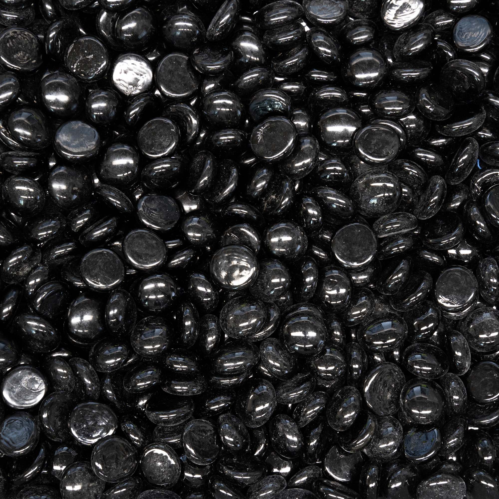 The Outdoor Plus 25lb Black Pebbles 3/4" - Backyard Ember