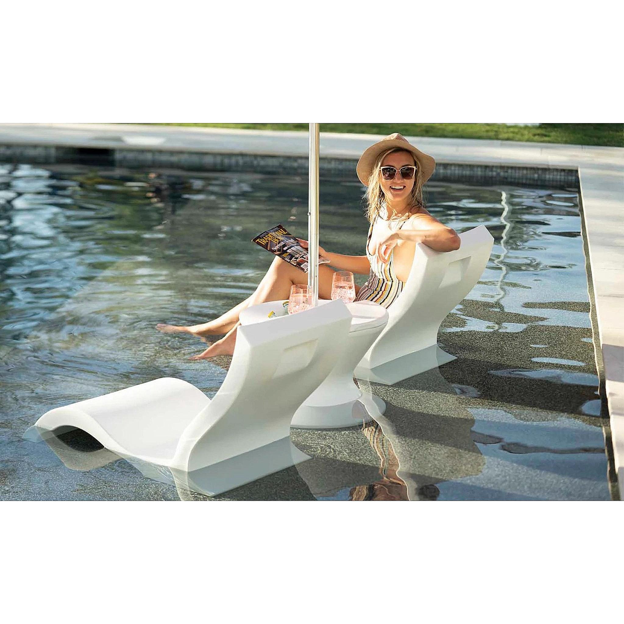 Signature Lowback Chair and Side Table In-Pool Set