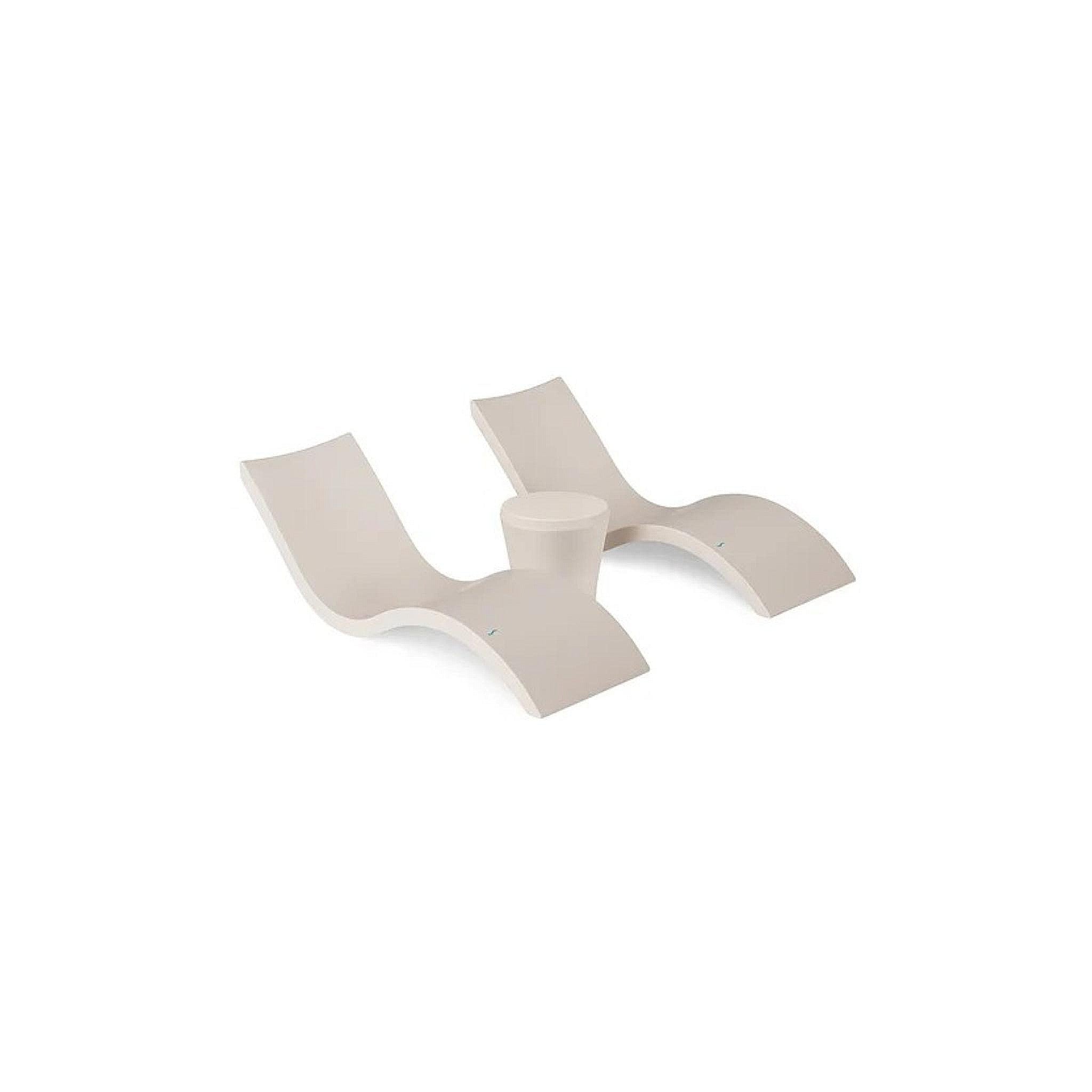 Signature Chaise and Affinity Side Table In-Pool Set
