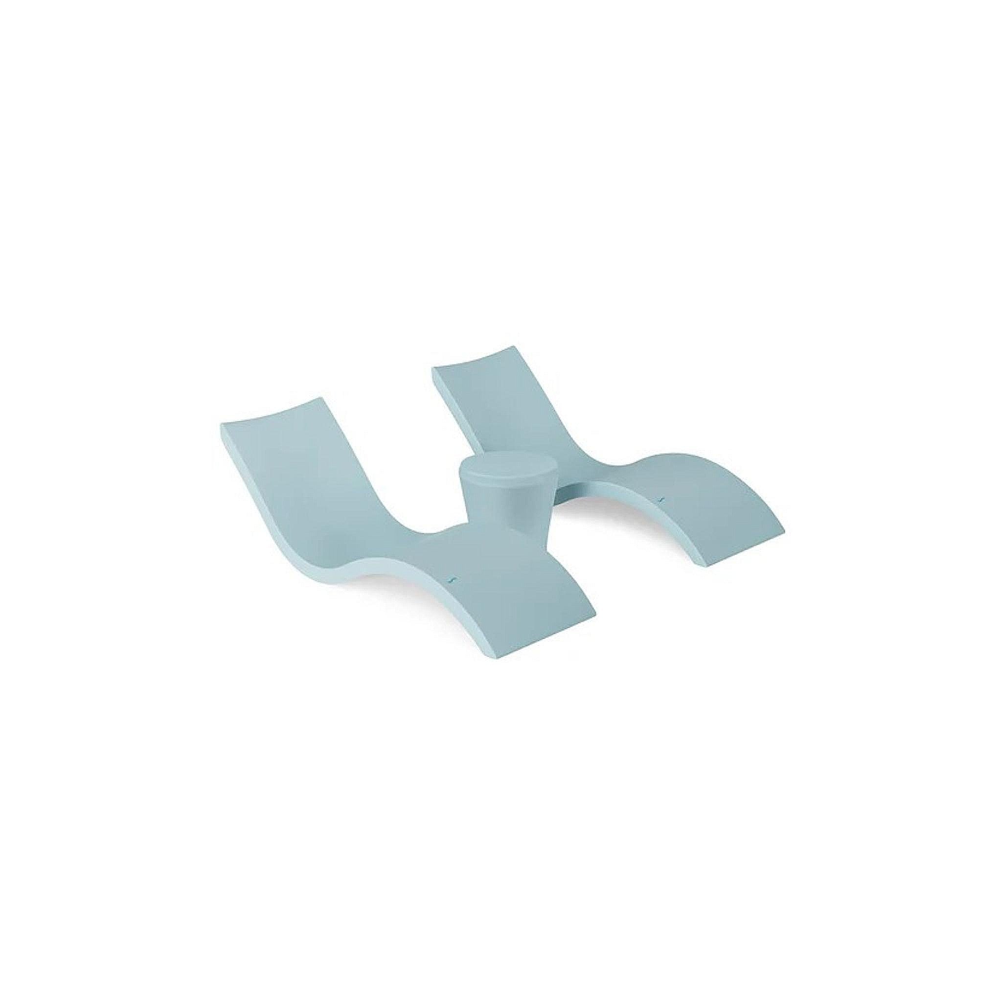 Signature Chaise and Affinity Side Table In-Pool Set