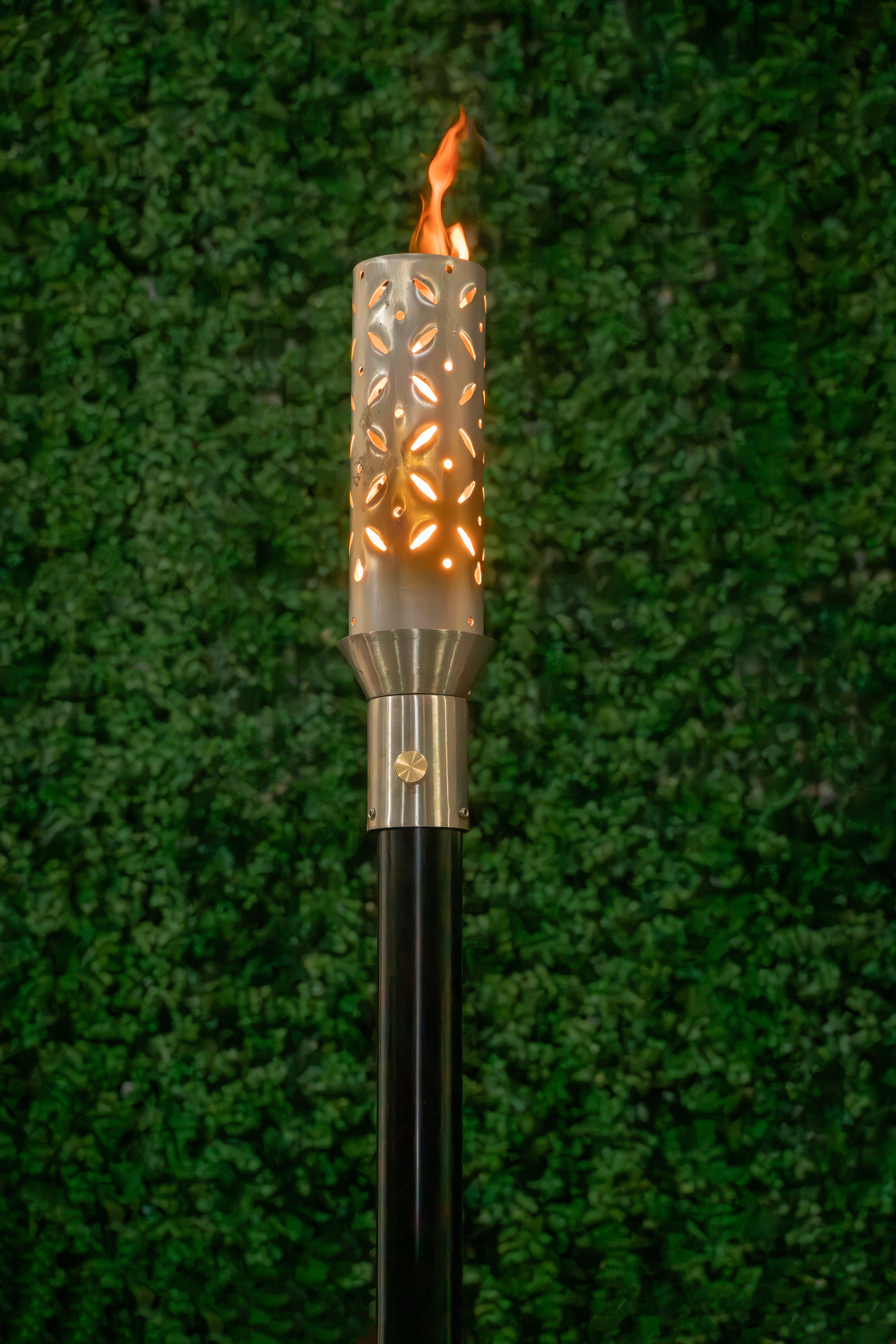 The Outdoor Plus Diamond Torch - Stainless Steel - Backyard Ember