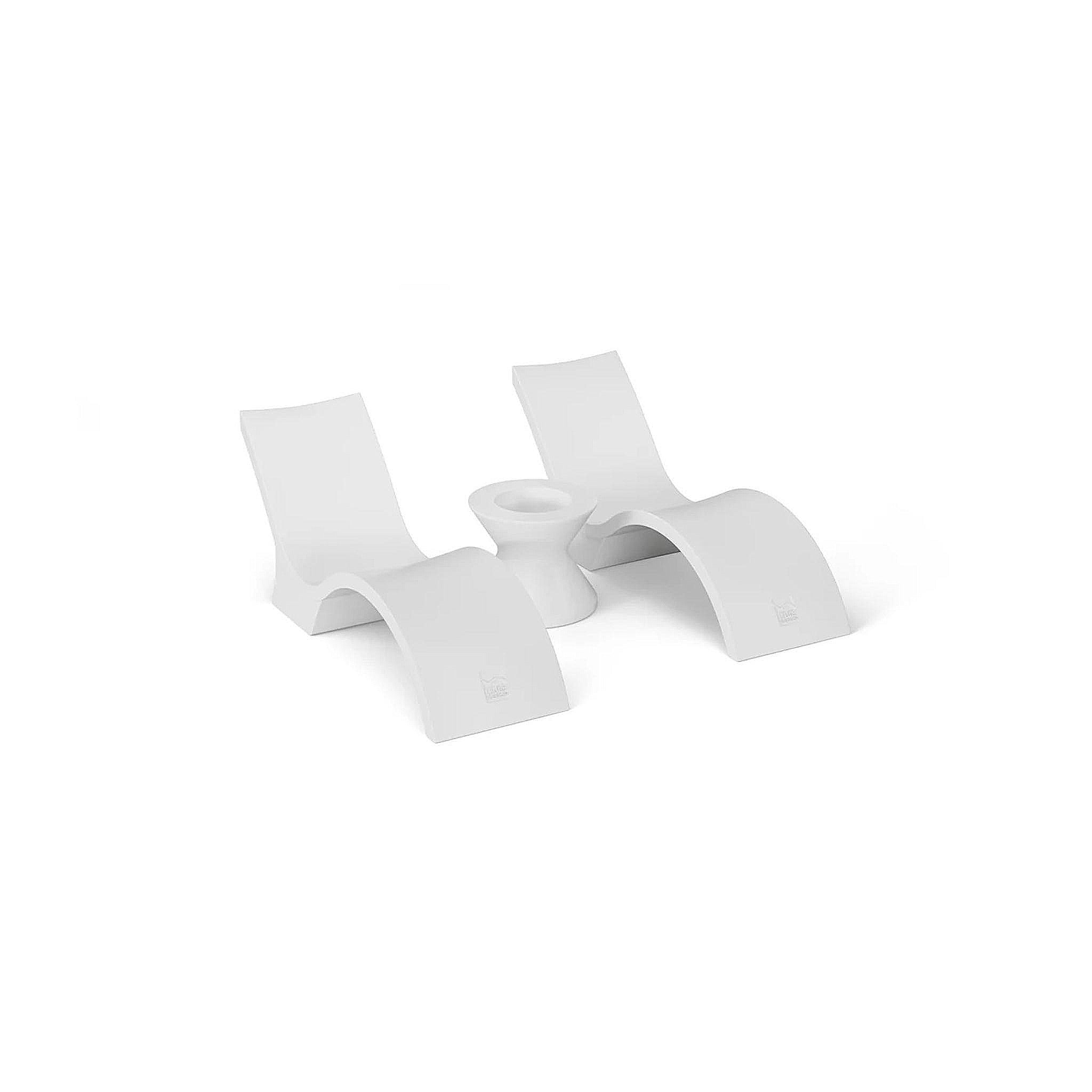 Signature Chaise Deep and Side Table In-Pool Set