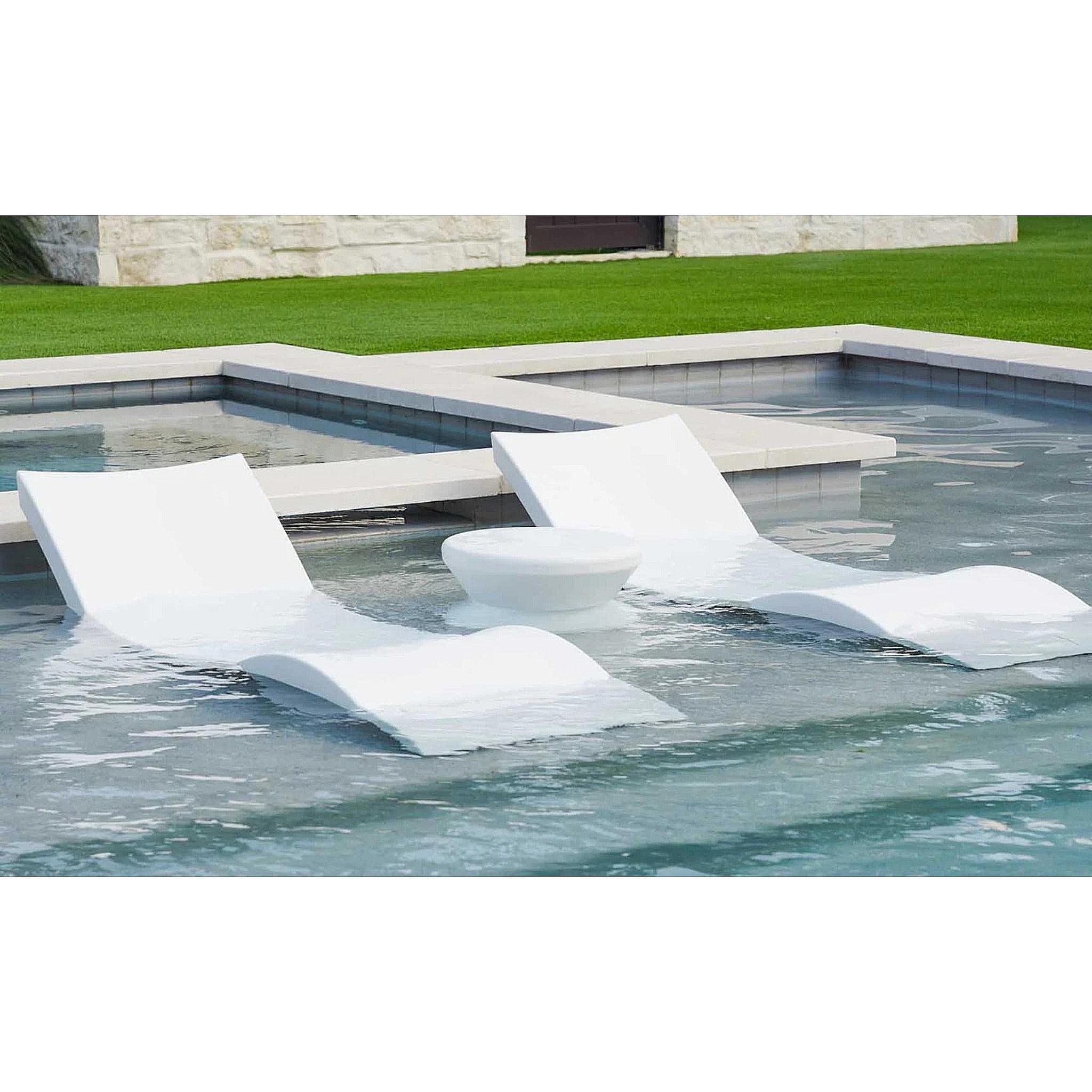 Signature Chaise and Side Table In-Pool Set