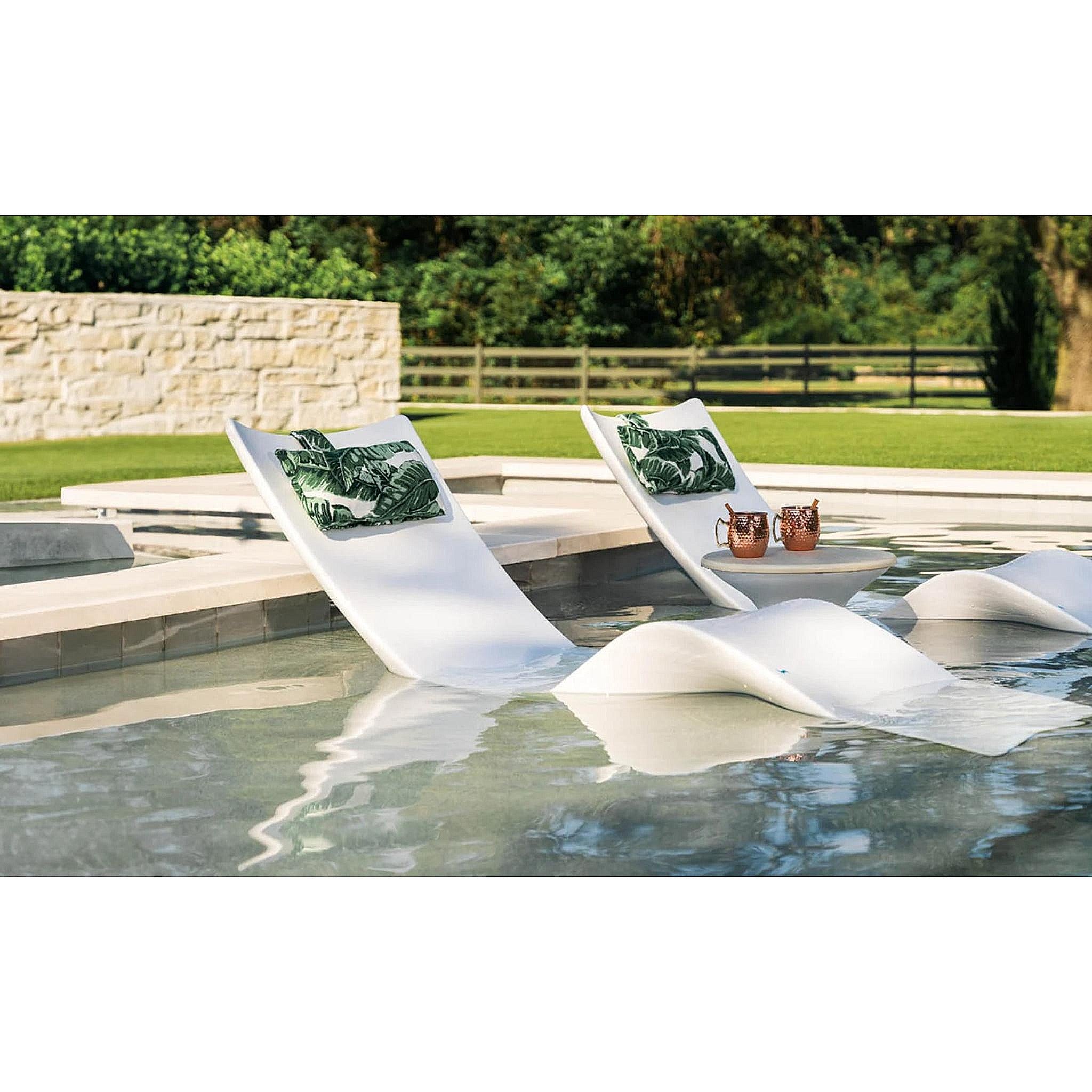 Autograph Chaise